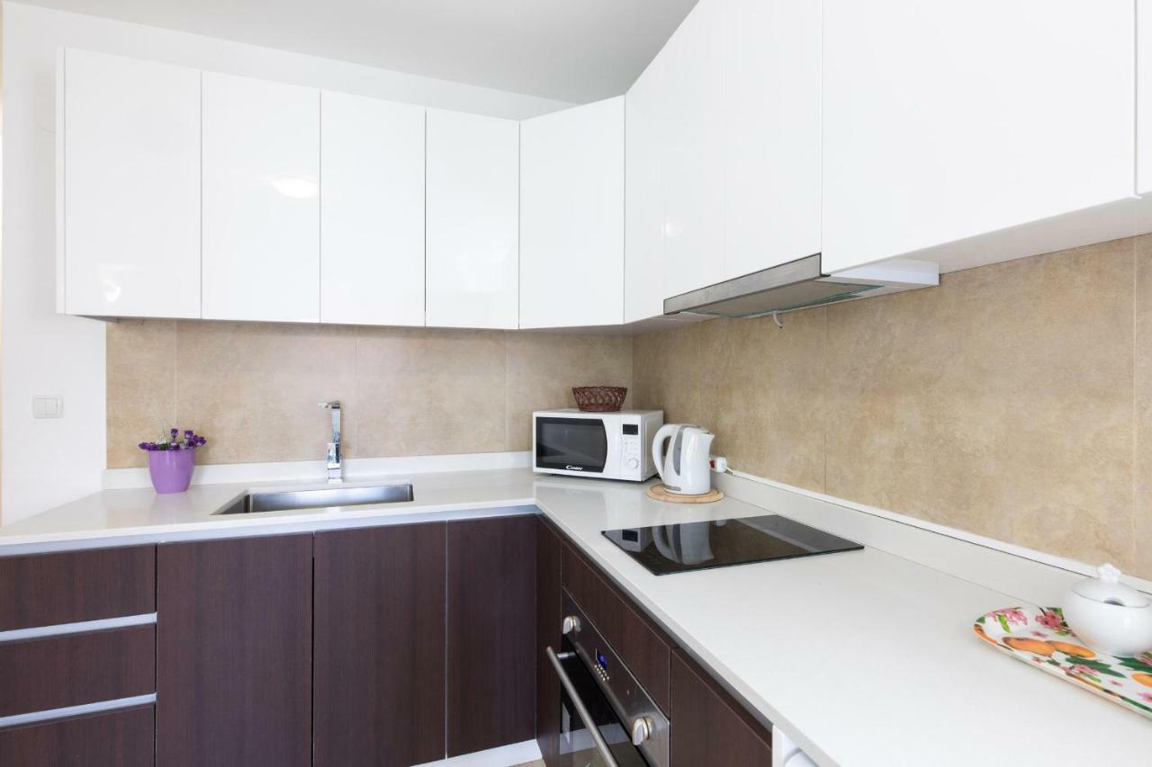 Apartments Nino Malinska Bagian luar foto