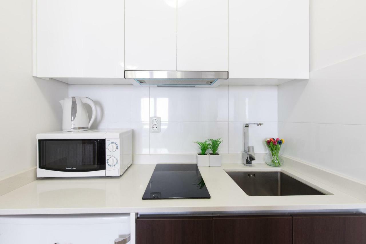 Apartments Nino Malinska Bagian luar foto